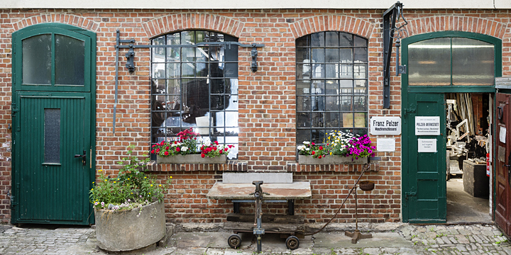 Pelzer_außen  &copy;JenaKultur, A. Hub